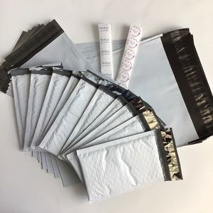 $20 bundle itemπ 30 basic white mailers